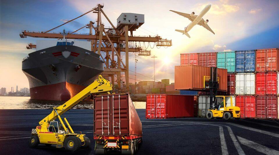 Phụ phí là gì? Các yếu tố ảnh hưởng đến phụ phí vận chuyển 